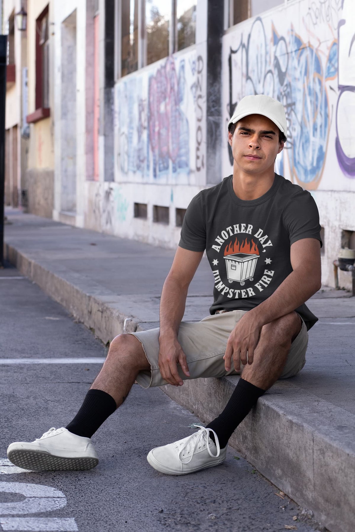 Men's Black Round Neck T-shirts