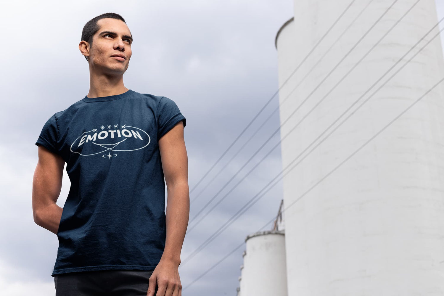 MENS NAVY BLUE ROUNDNECK T-SHIRT