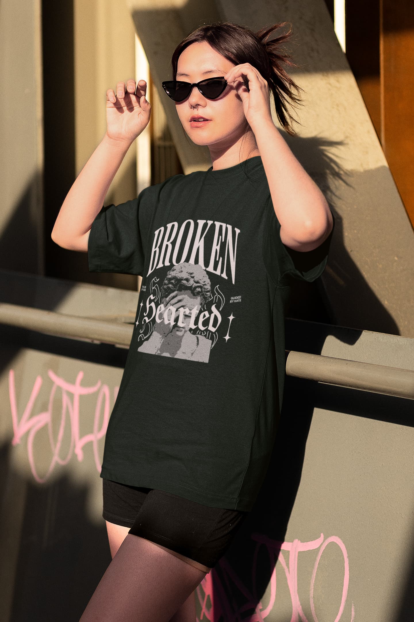 UNISEX BOTTLE GREEN OVERSIZED T-SHIRT 