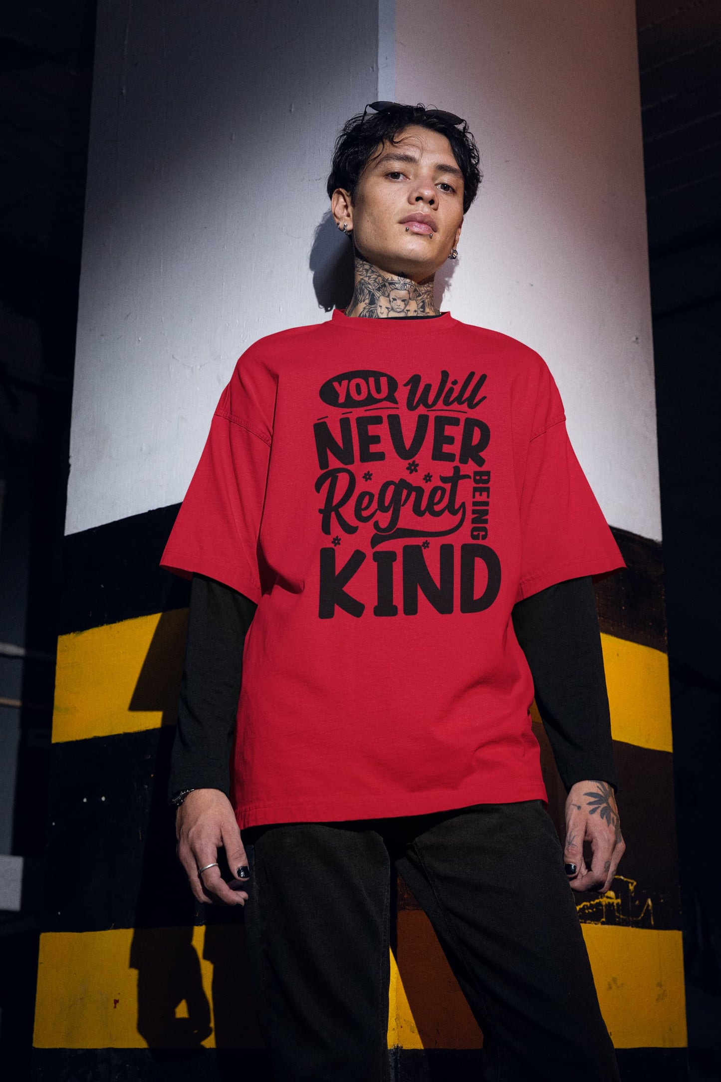 UNISEX RED OVERSIZED T-SHIRT