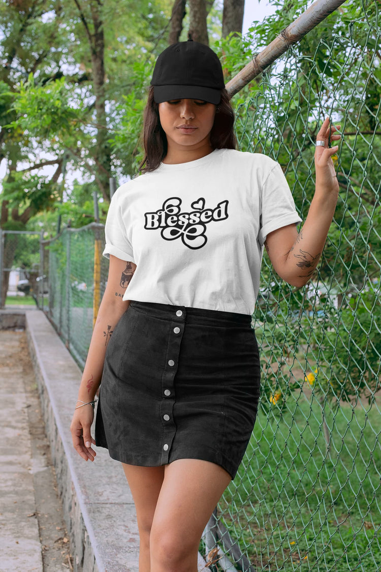 WOMEN WHITE ROUNDNECK T-SHIRT