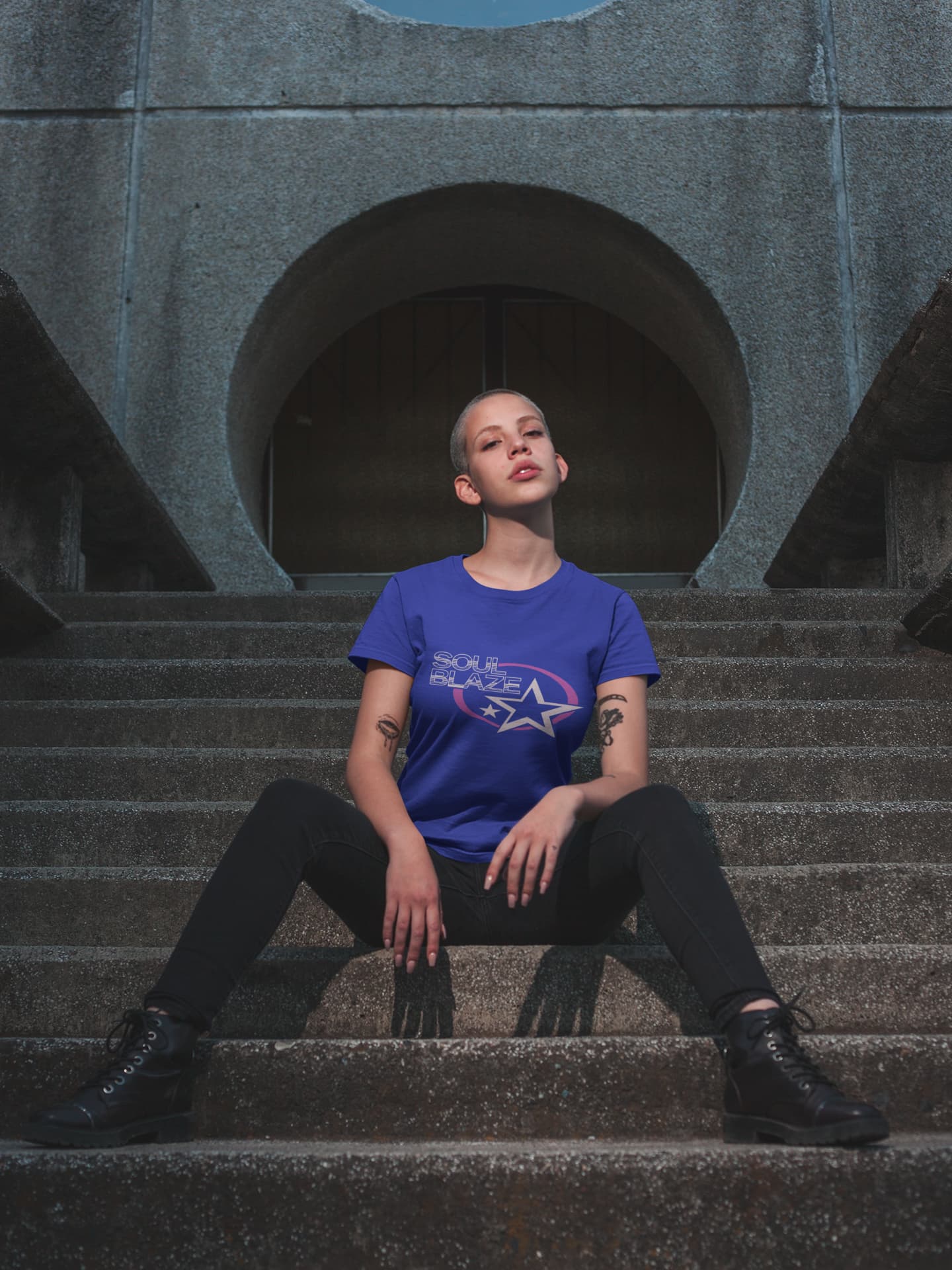 WOMENS ROYAL BLUE ROUNDNECK T-SHIRT