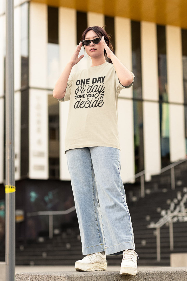 WOMENS OFF WHITE OVERSIZED ROUNDNECK T-SHIRT 