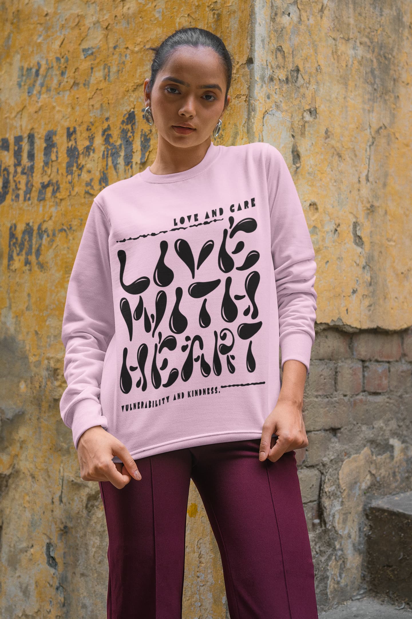 Women's Light Pink Sweatshirts
