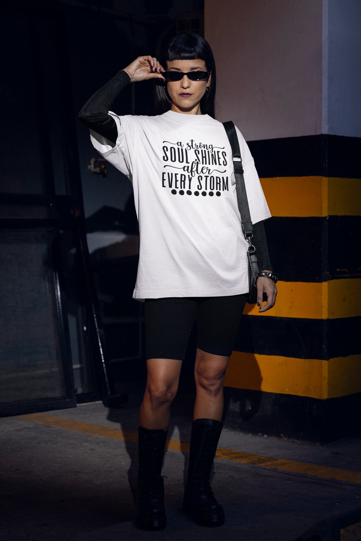 WOMENS WHITE OVERSIZED T-SHIRT
