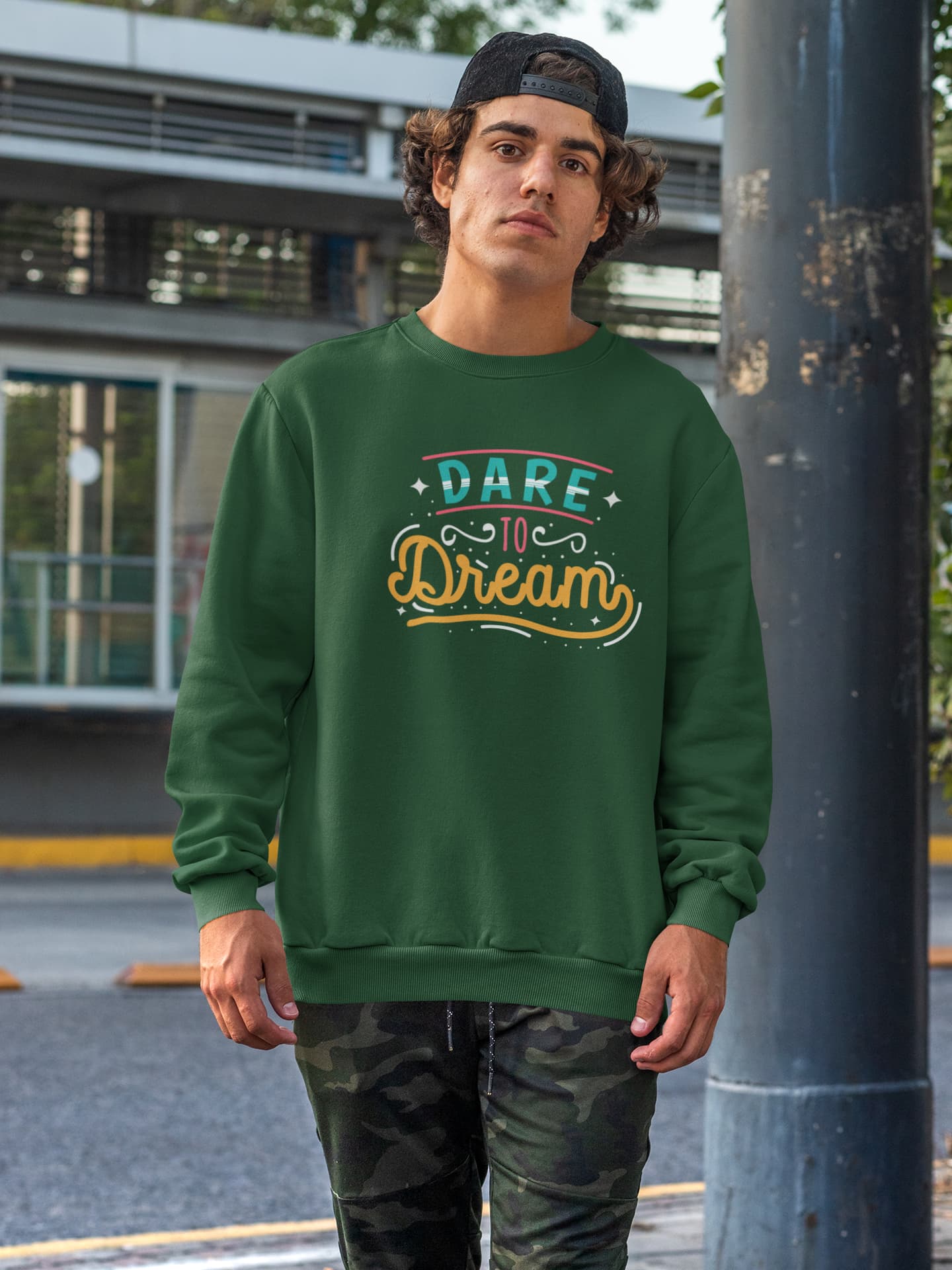 UNISEX OLIVE GREEN SWEATSHIRT