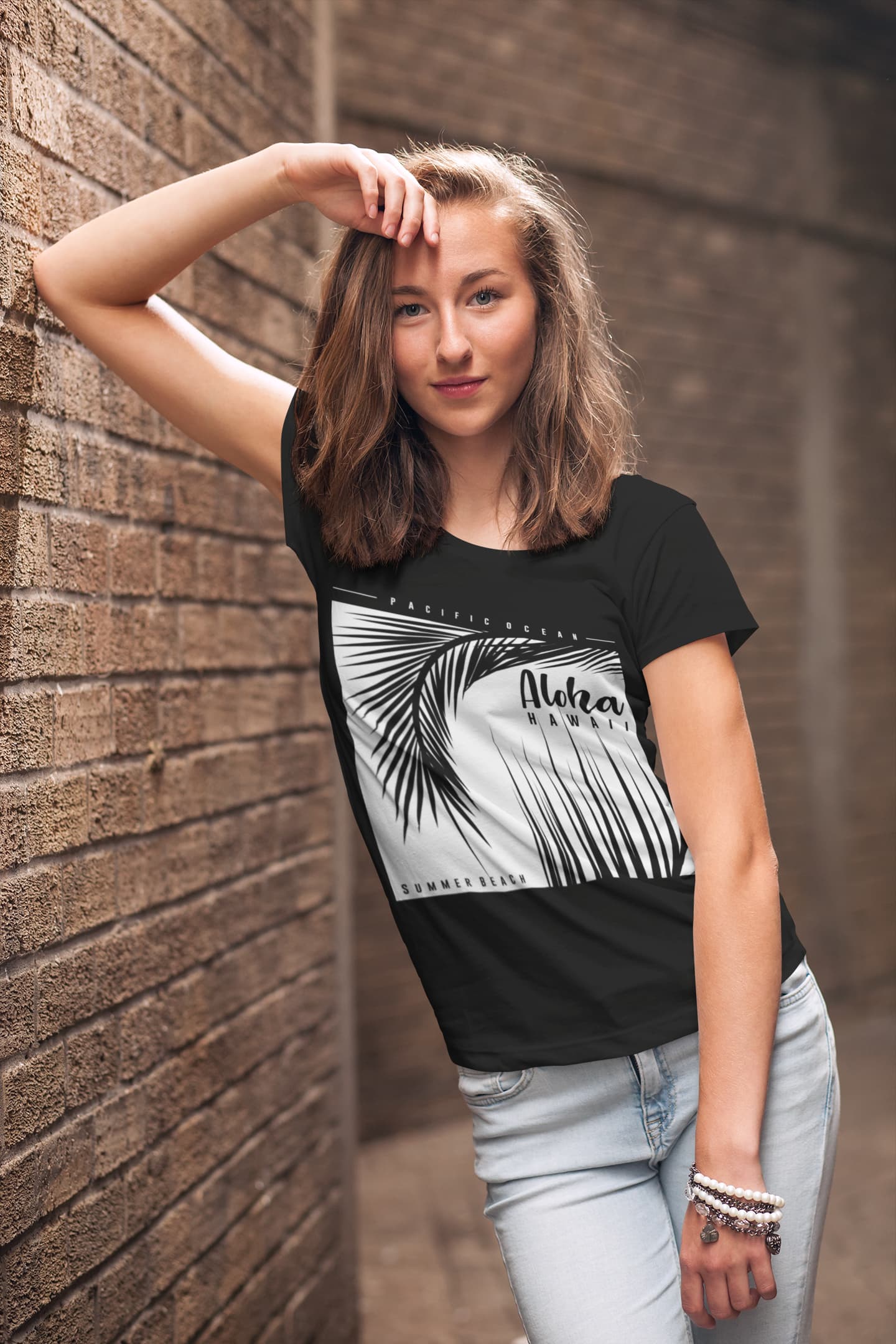 Women's Black Round Neck T-shirt