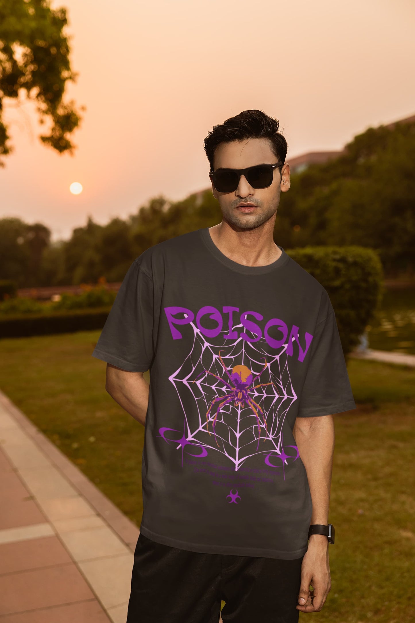 Men's Black Oversized Round Neck T-shirts