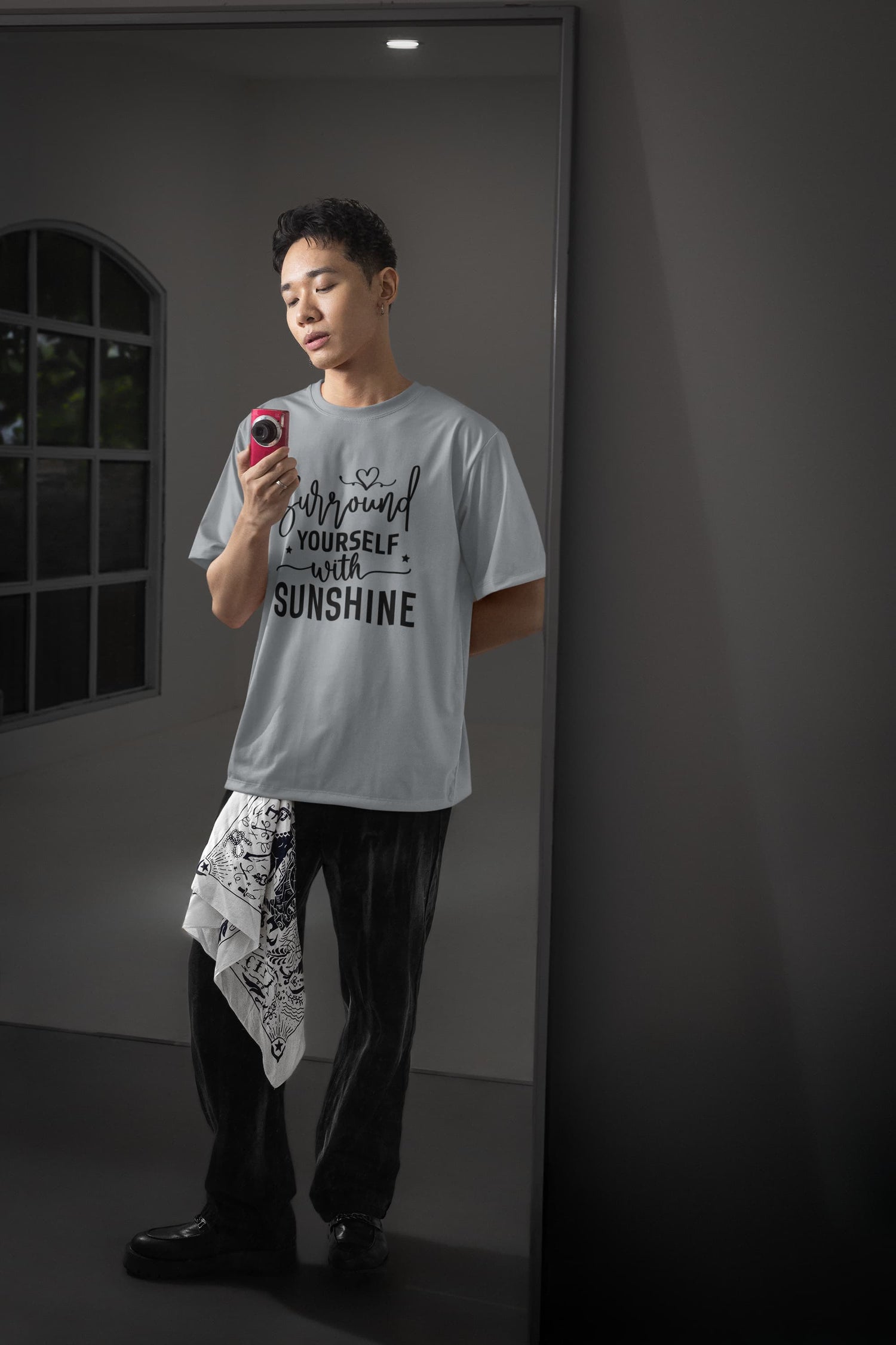 UNISEX SILVER FROST OVERSIZED T-SHIRT