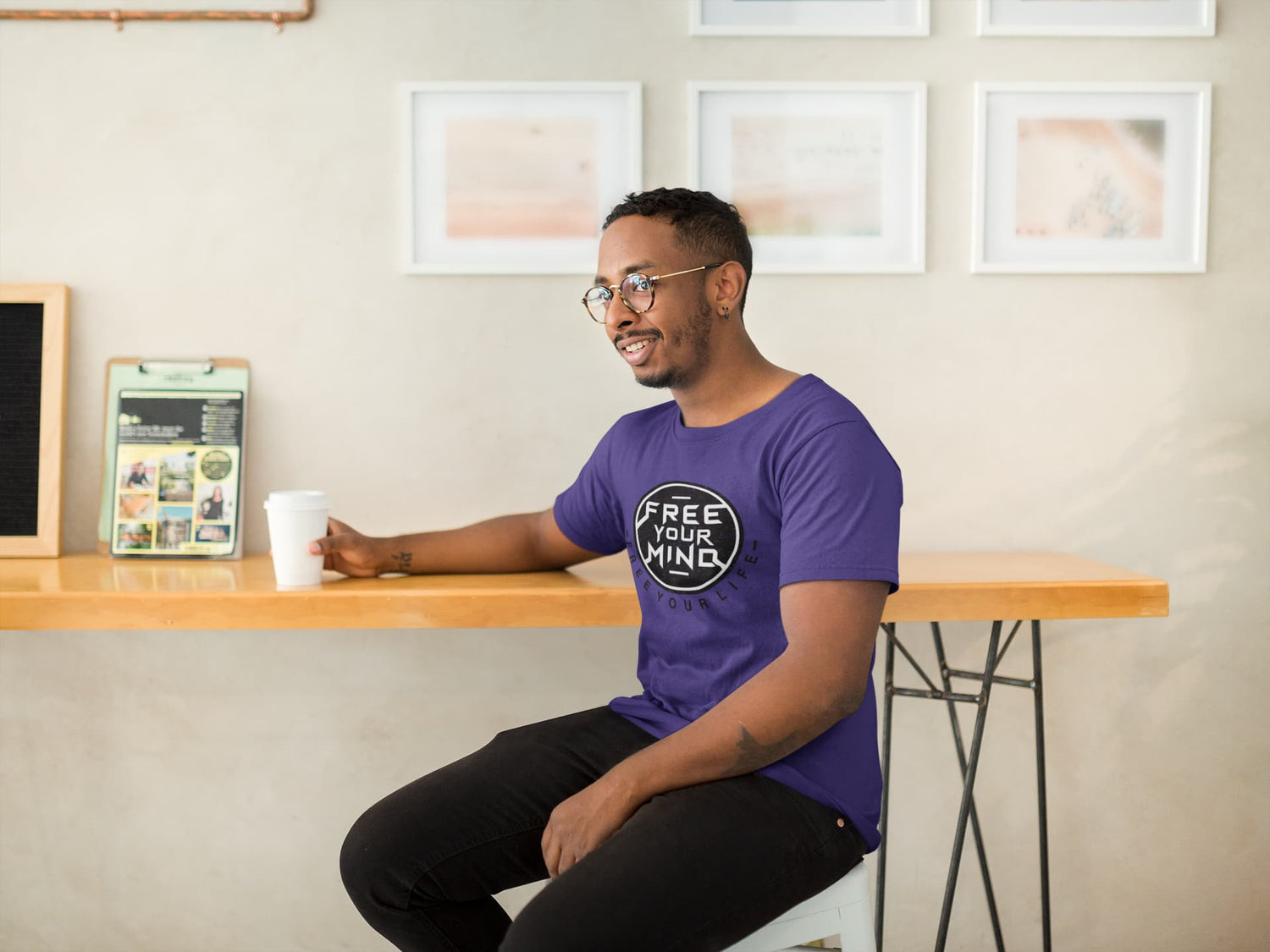 MENS PURPLE ROUNDNECK T-SHIRT