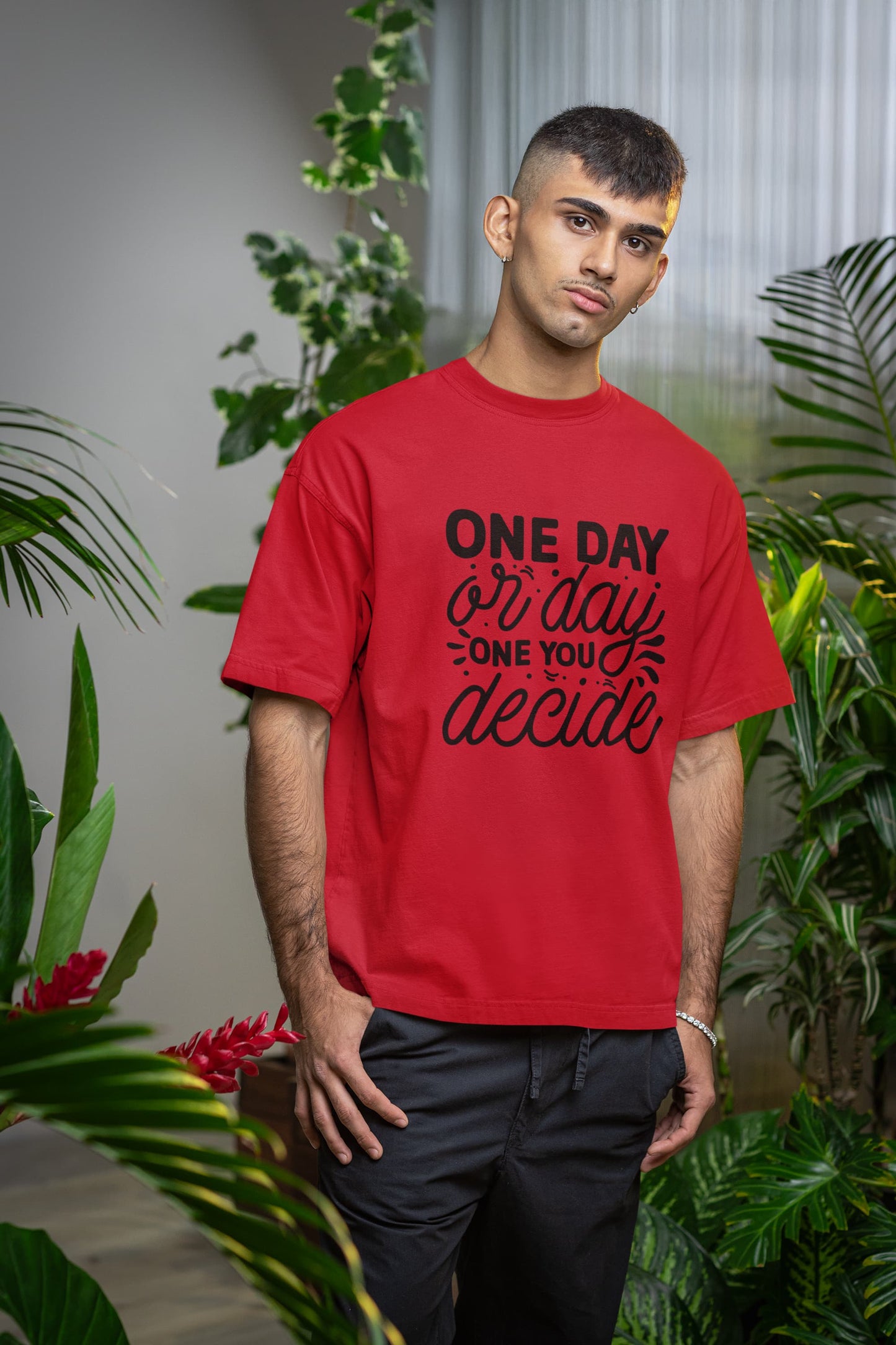 MENS RED OVERSIZED ROUNDNECK T-SHIRT