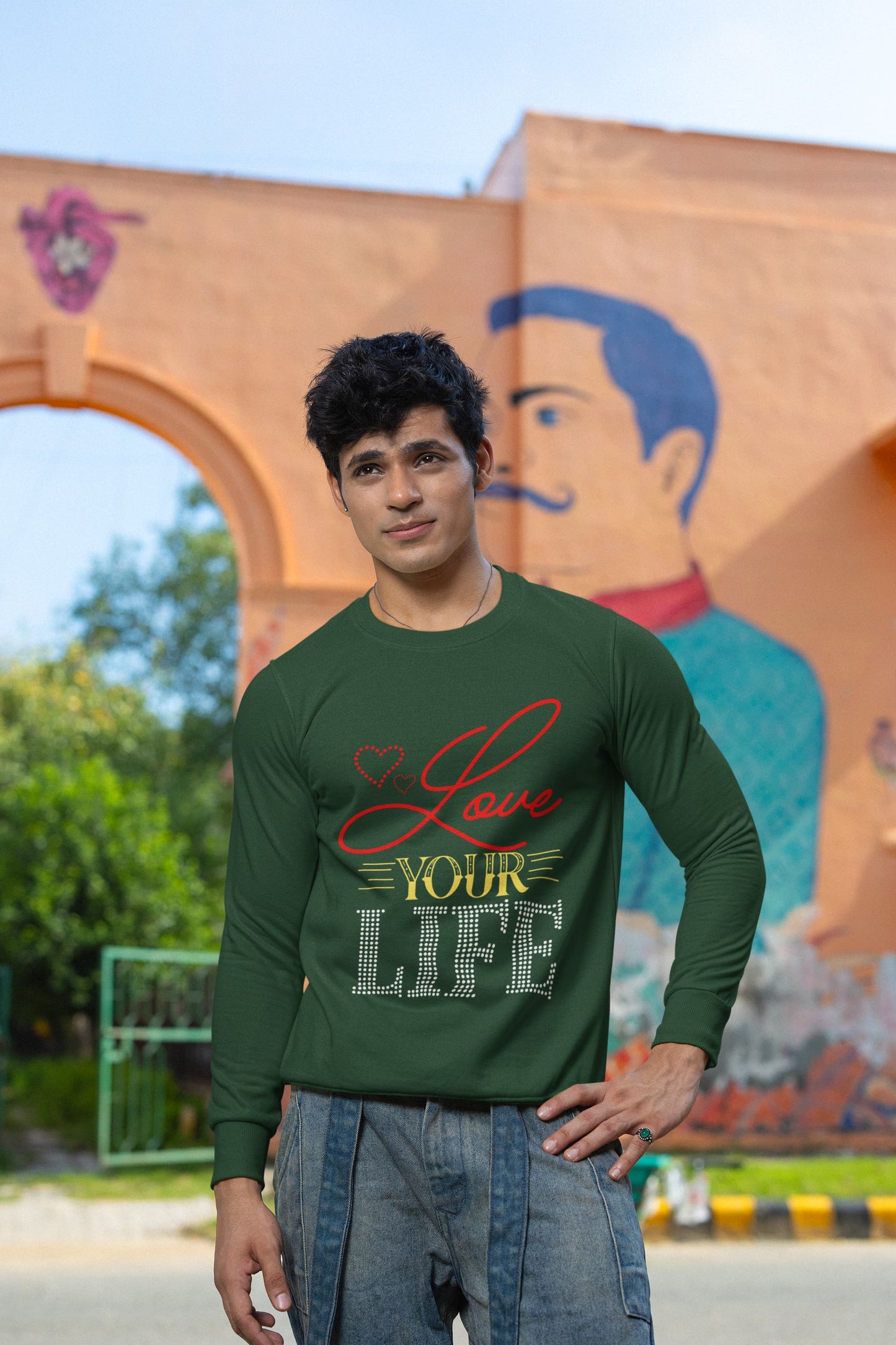 UNISEX OLIVE GREEN SWEATSHIRT