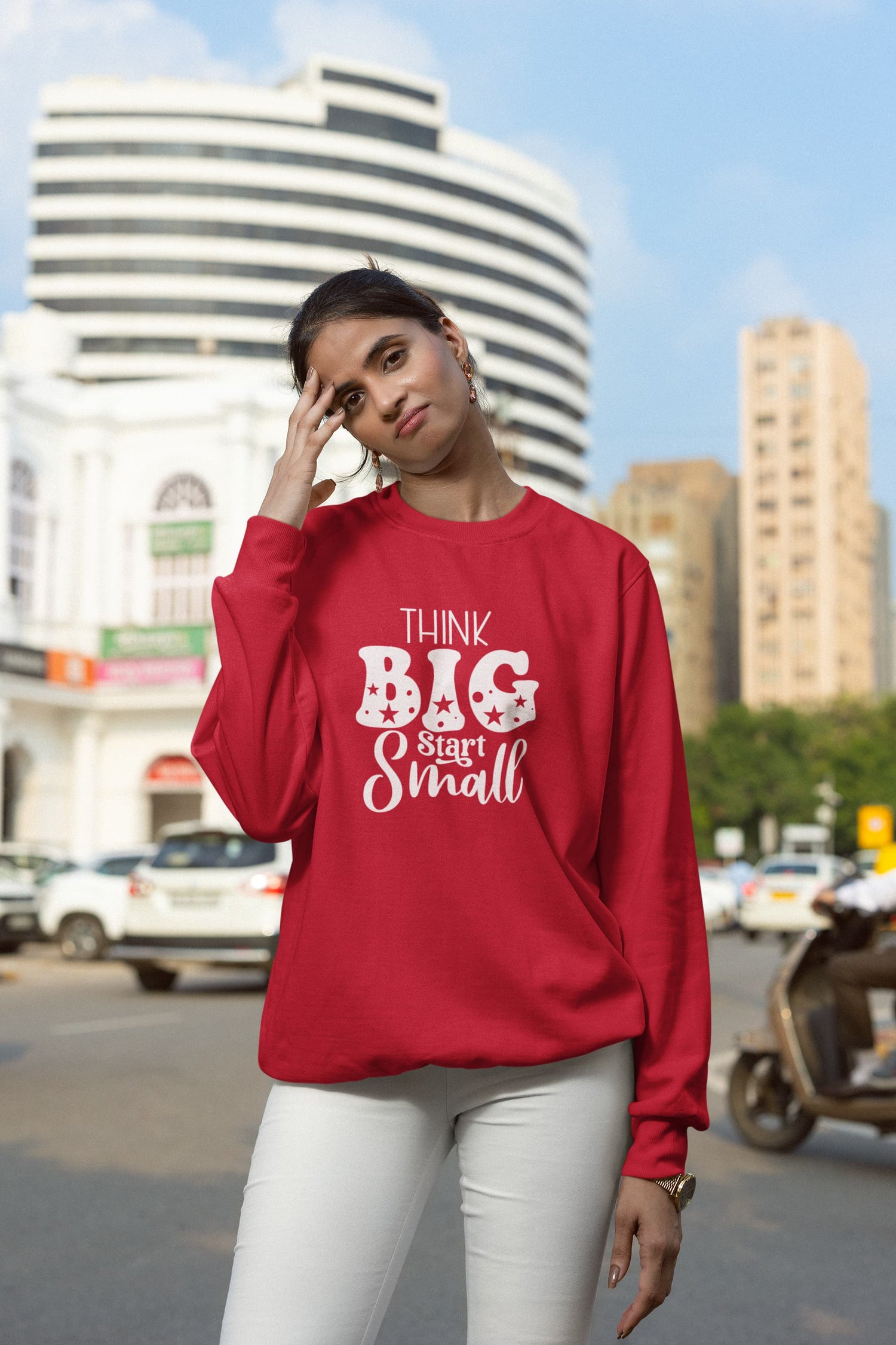 UNISEX RED SWEATSHIRT