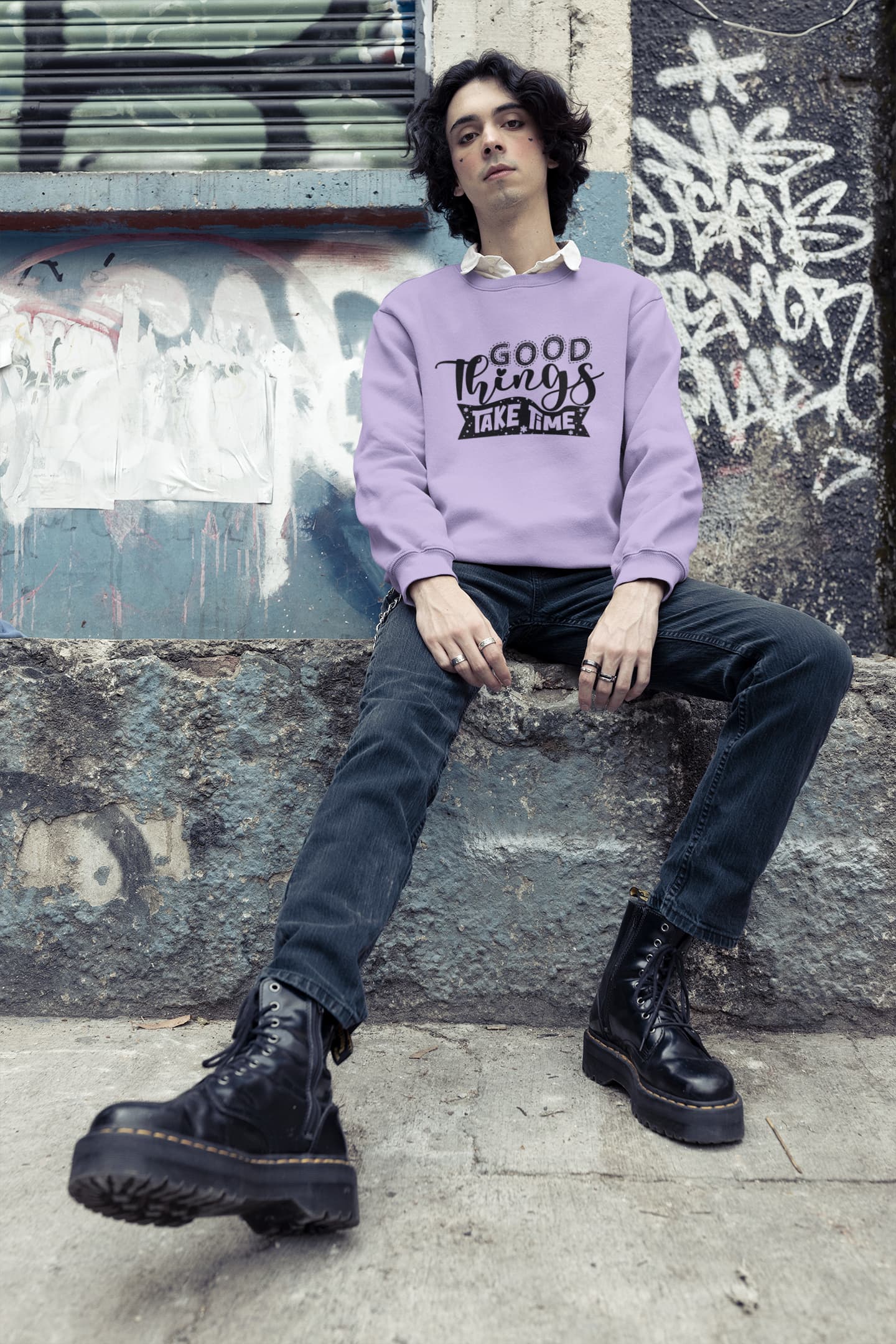 UNISEX IRIS LAVENDER SWEATSHIRT 