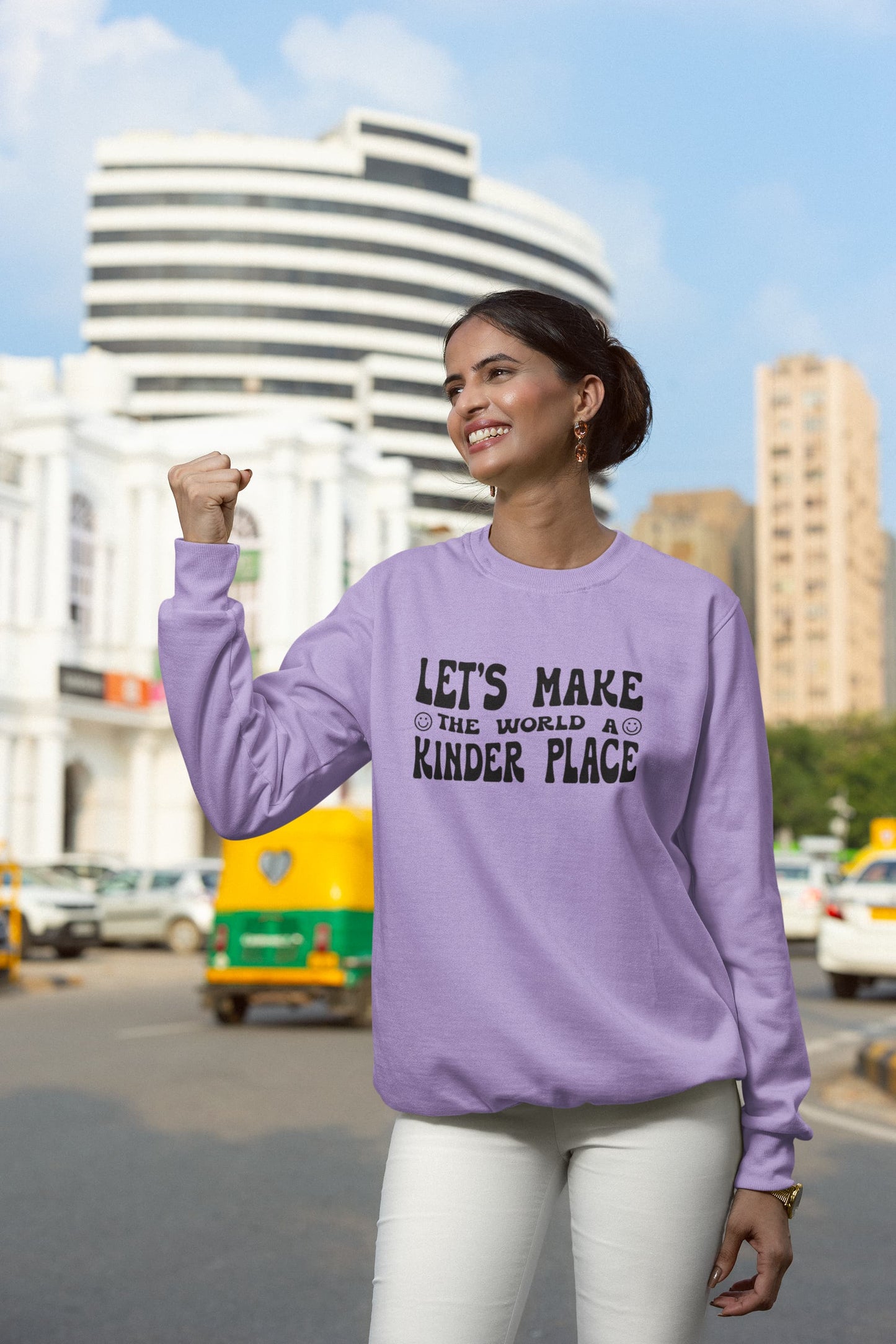 WOMENS IRIS LAVENDER SWEATSHIRT