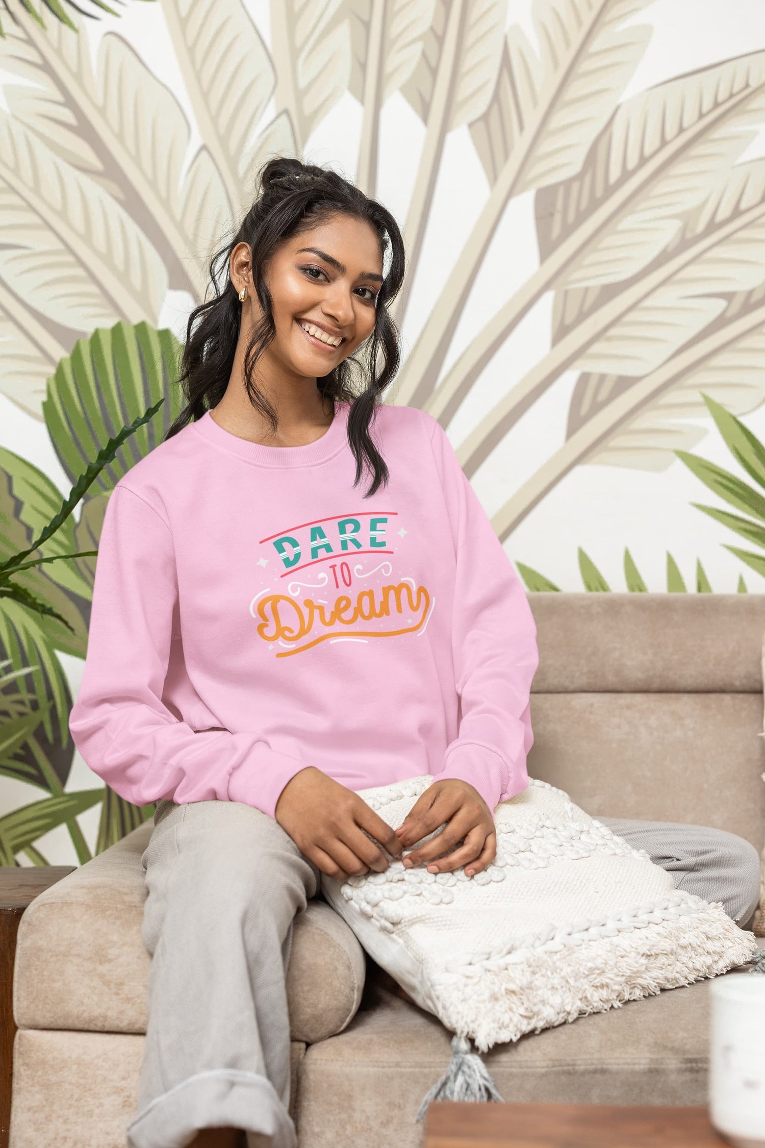 UNISEX LIGHT PINK SWEATSHIRT