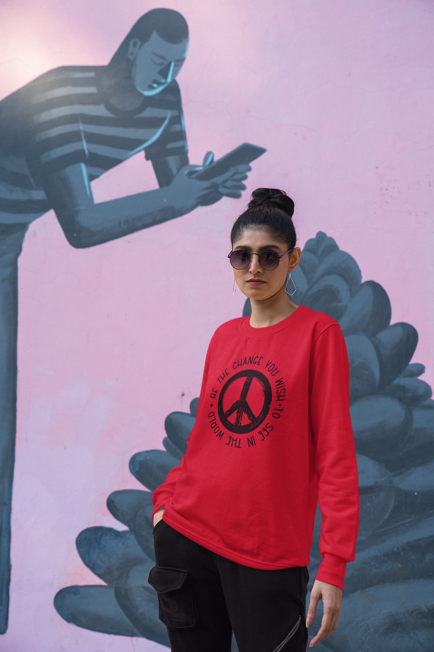 UNISEX RED SWEATSHIRT