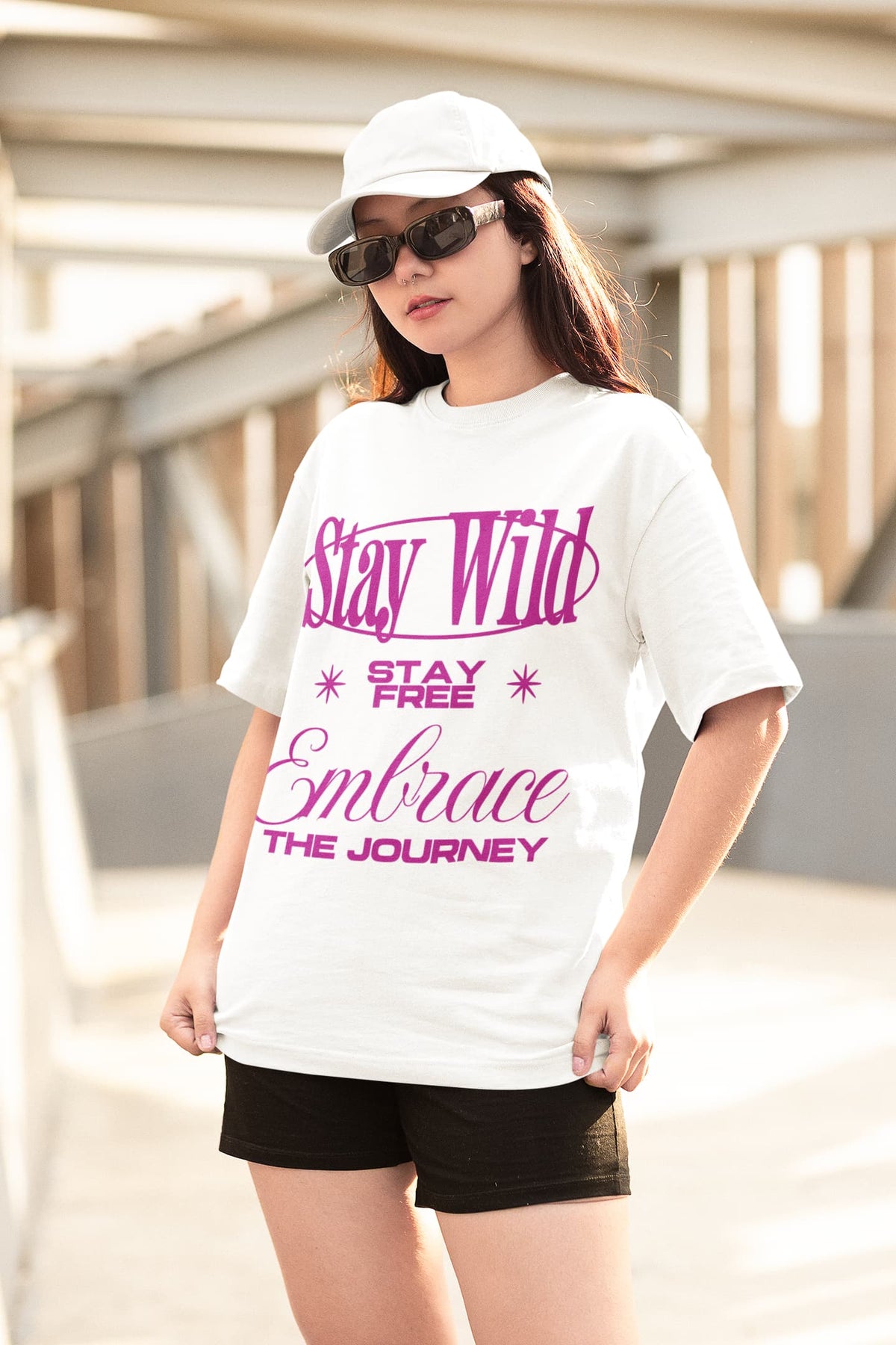 Men's White Oversized Round Neck T-shirts