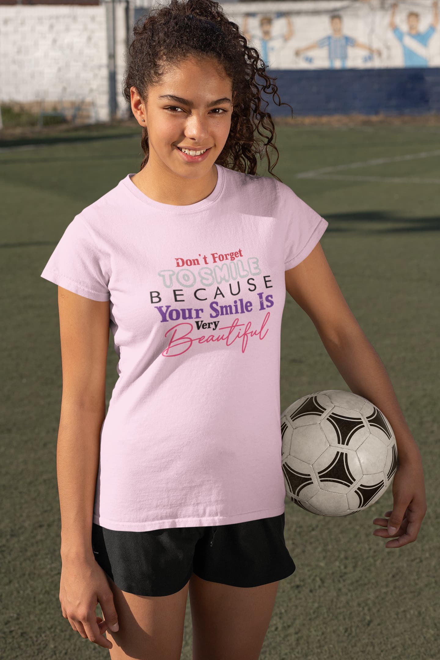 WOMENS LIGHT PINK ROUNDNECK T-SHIRT