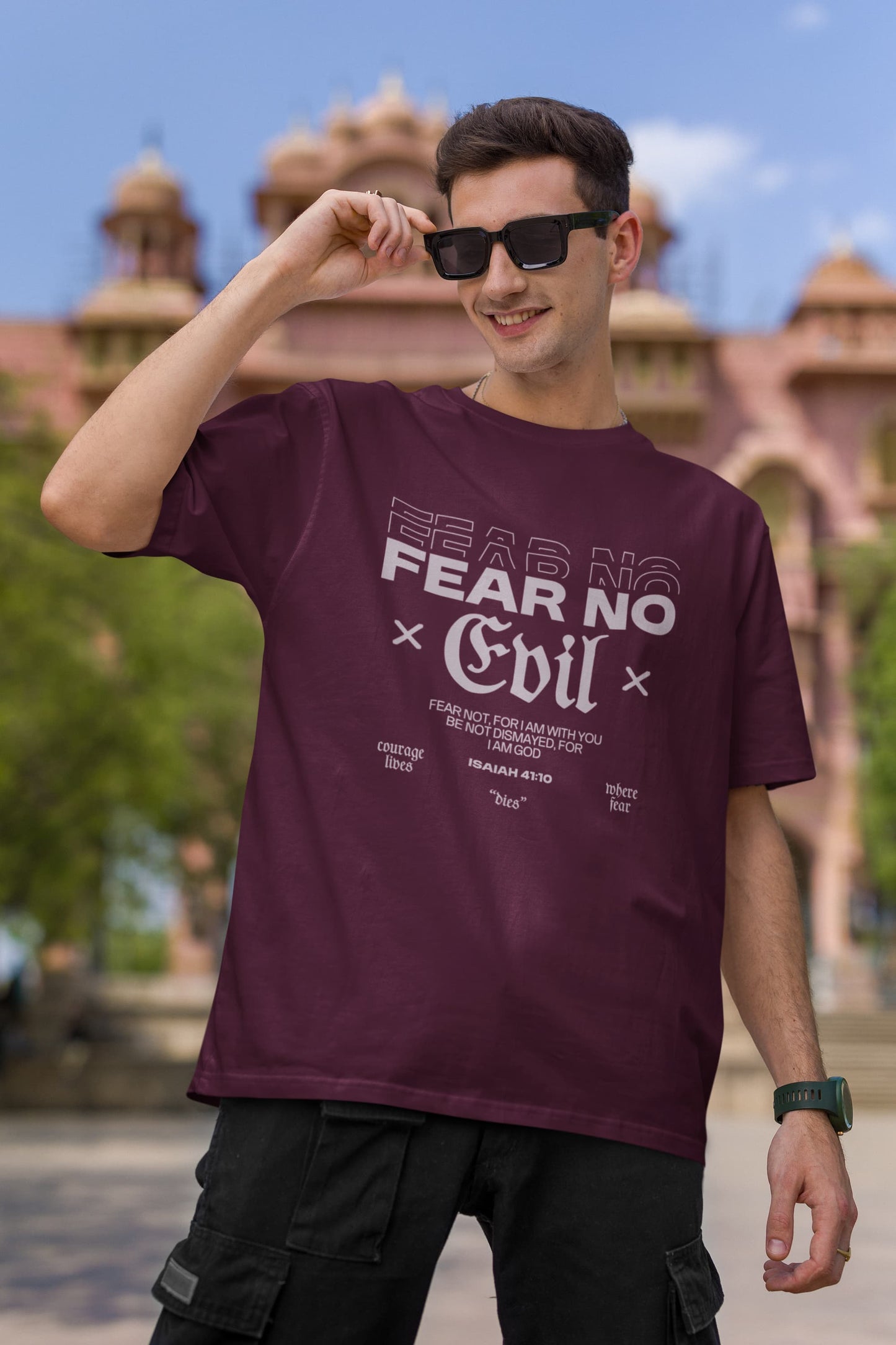 UNISEX BURGUNDY OVERSIZED T-SHIRT