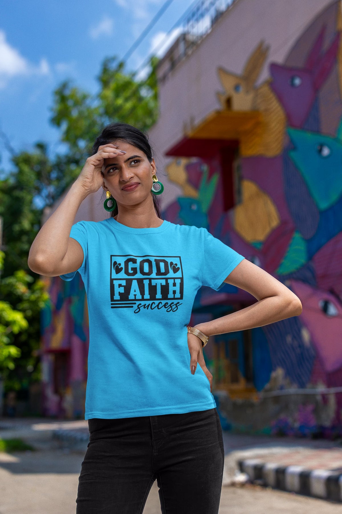 WOMENS SKY BLUE ROUNDNECK T-SHIRT