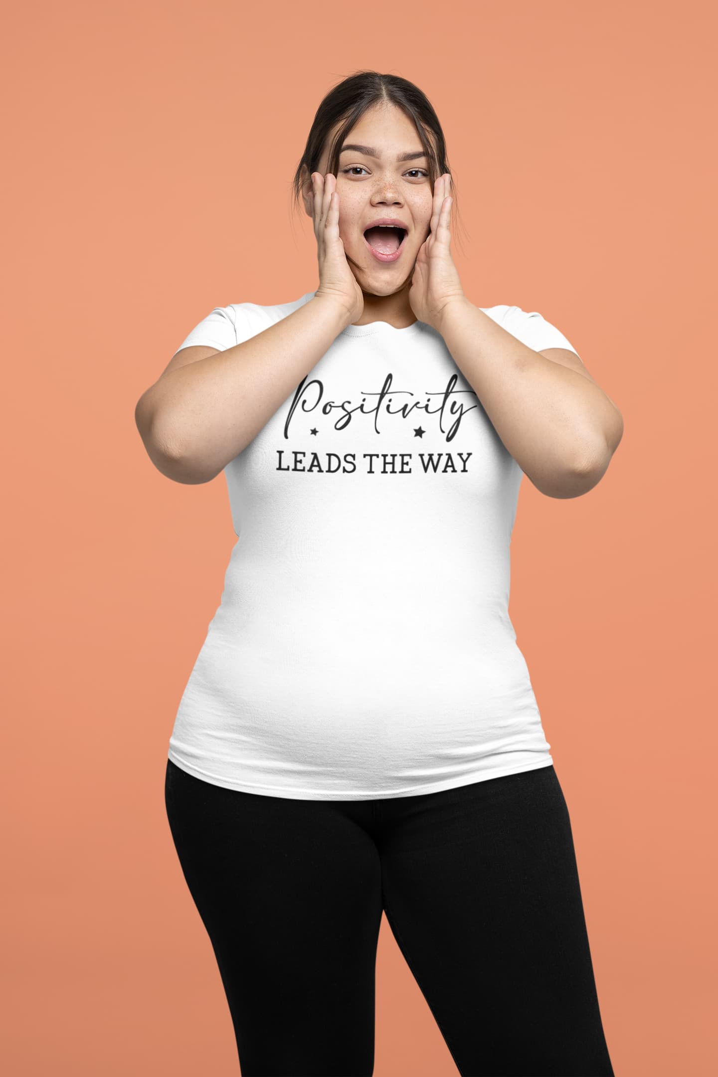 WOMENS WHITE ROUNDNECK T-SHIRT
