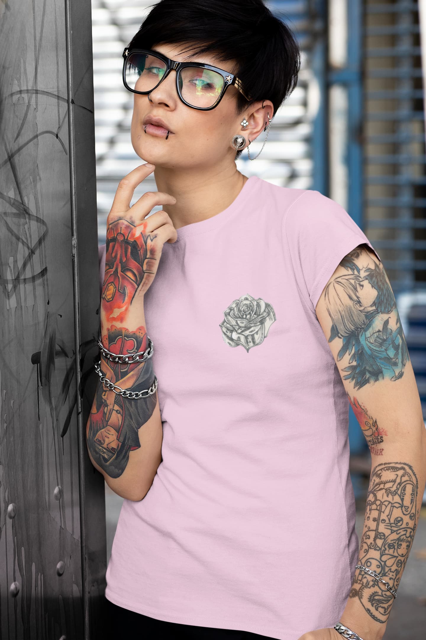 Women's Light Pink Round Neck T-shirt