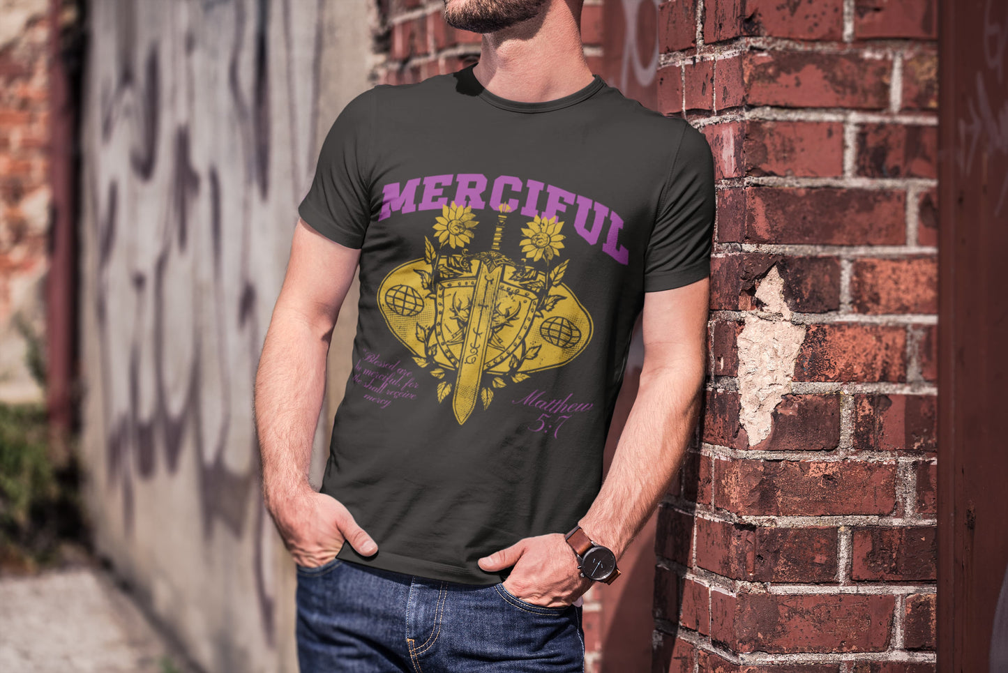 Men's Black Round Neck T-shirts
