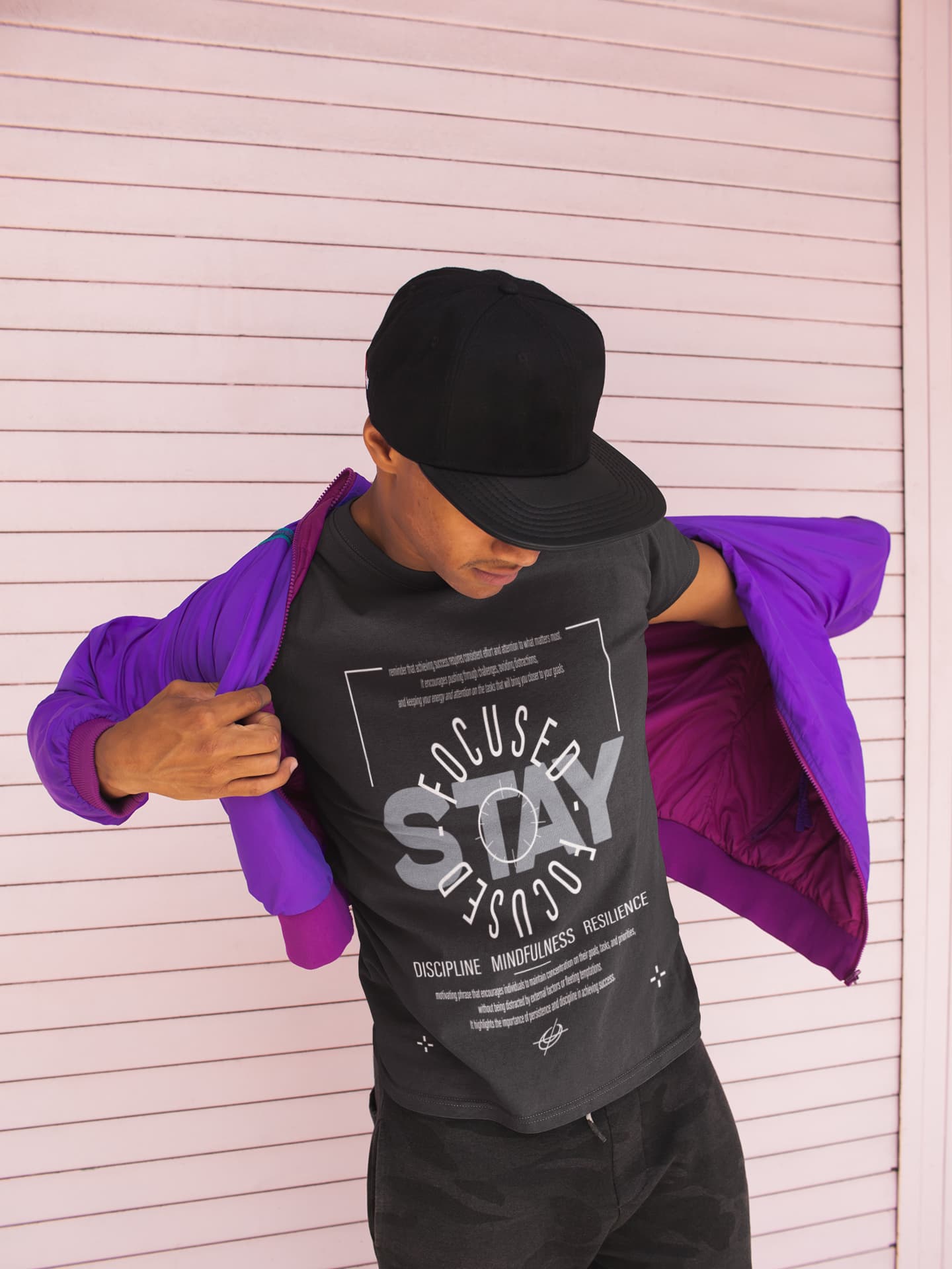 Men's Black Round Neck T-shirts