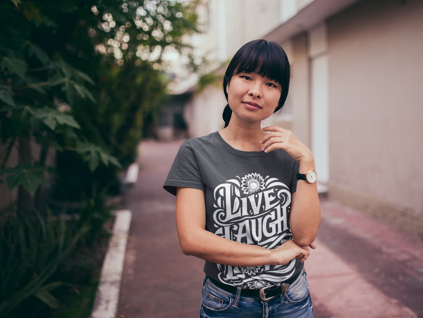 Women's Black Round Neck T-shirts