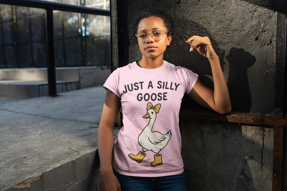 Women's Light Pink Round Neck T-shirts