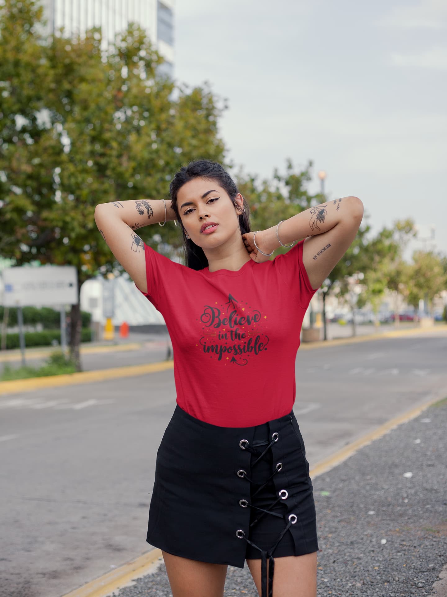 WOMENS RED ROUNDNECK T-SHIRT