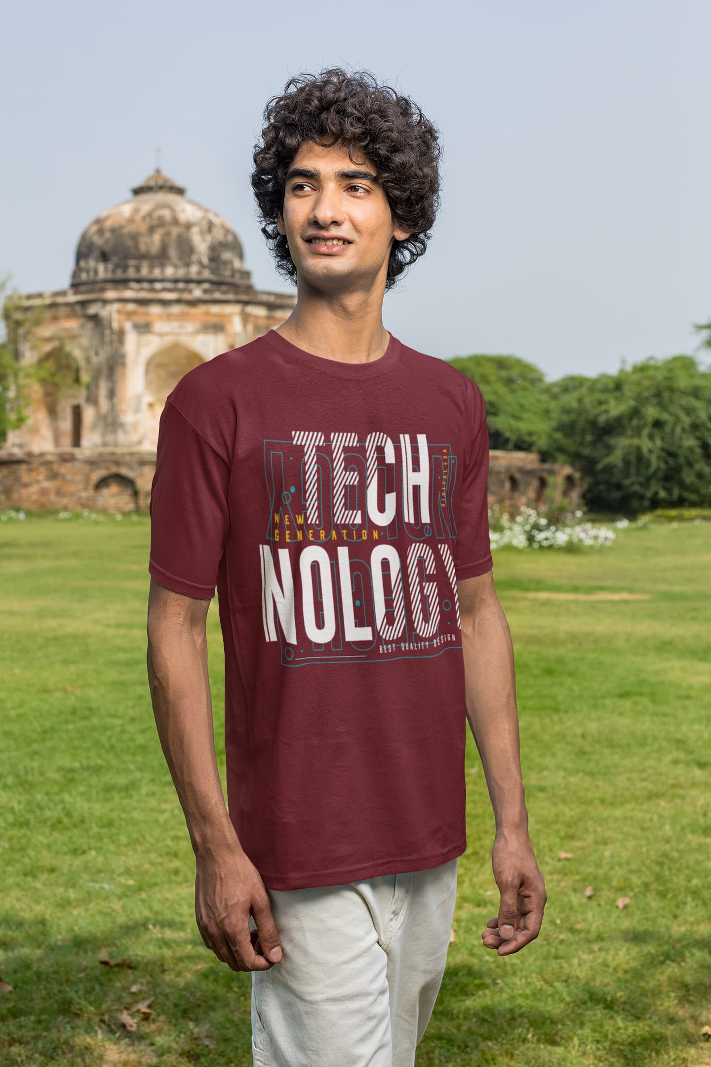 Men's Maroon Round Neck T-shirts