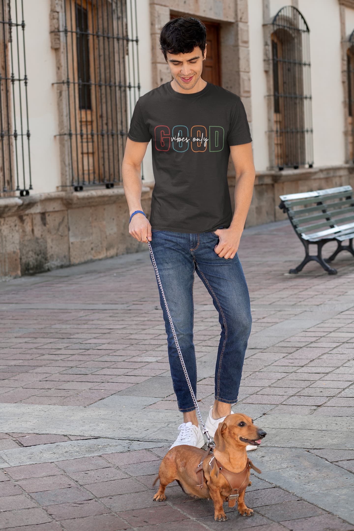 Men's Black Round Neck T-shirts