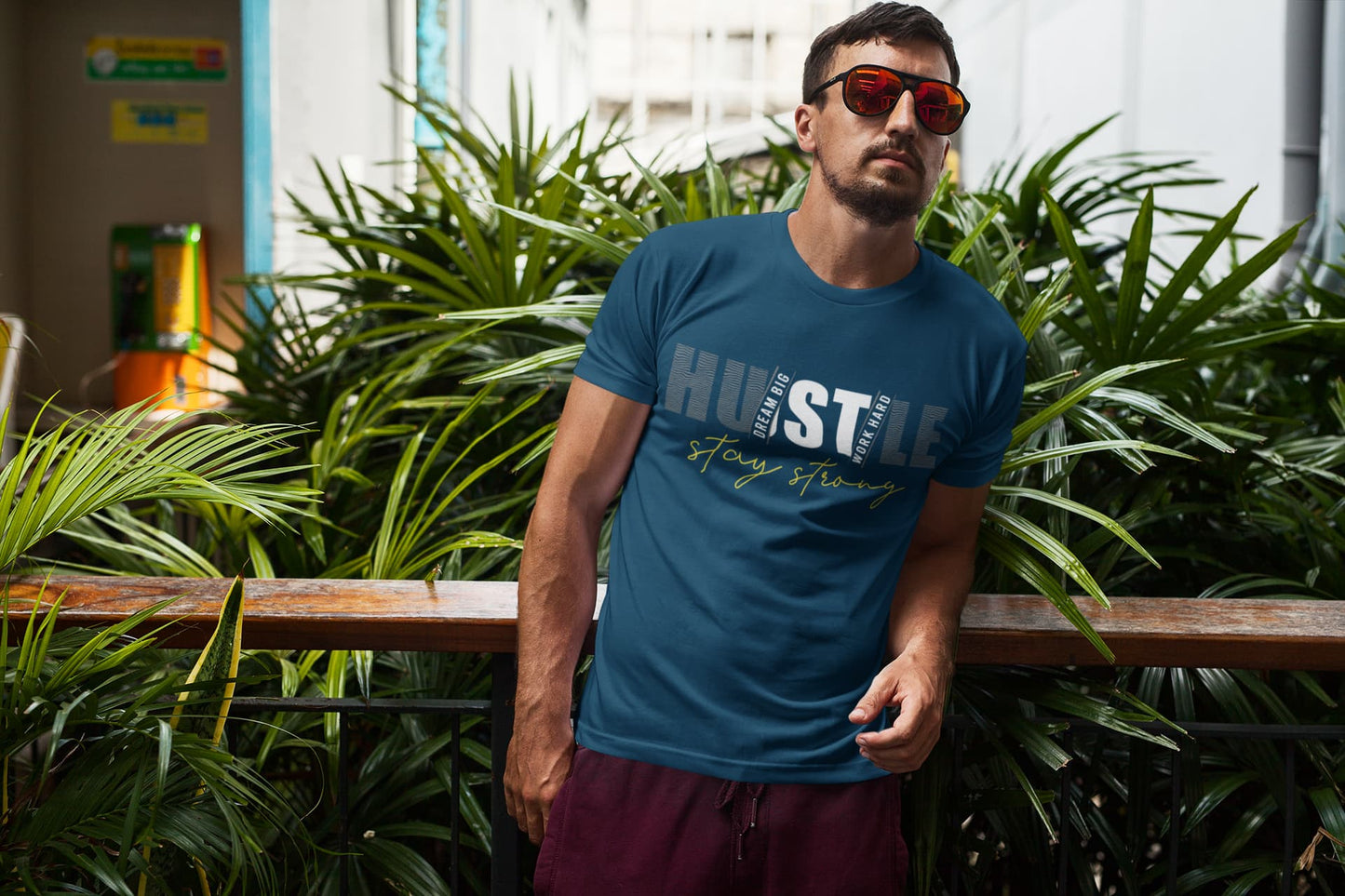 Men’s Navy Blue Round Neck T-shirts