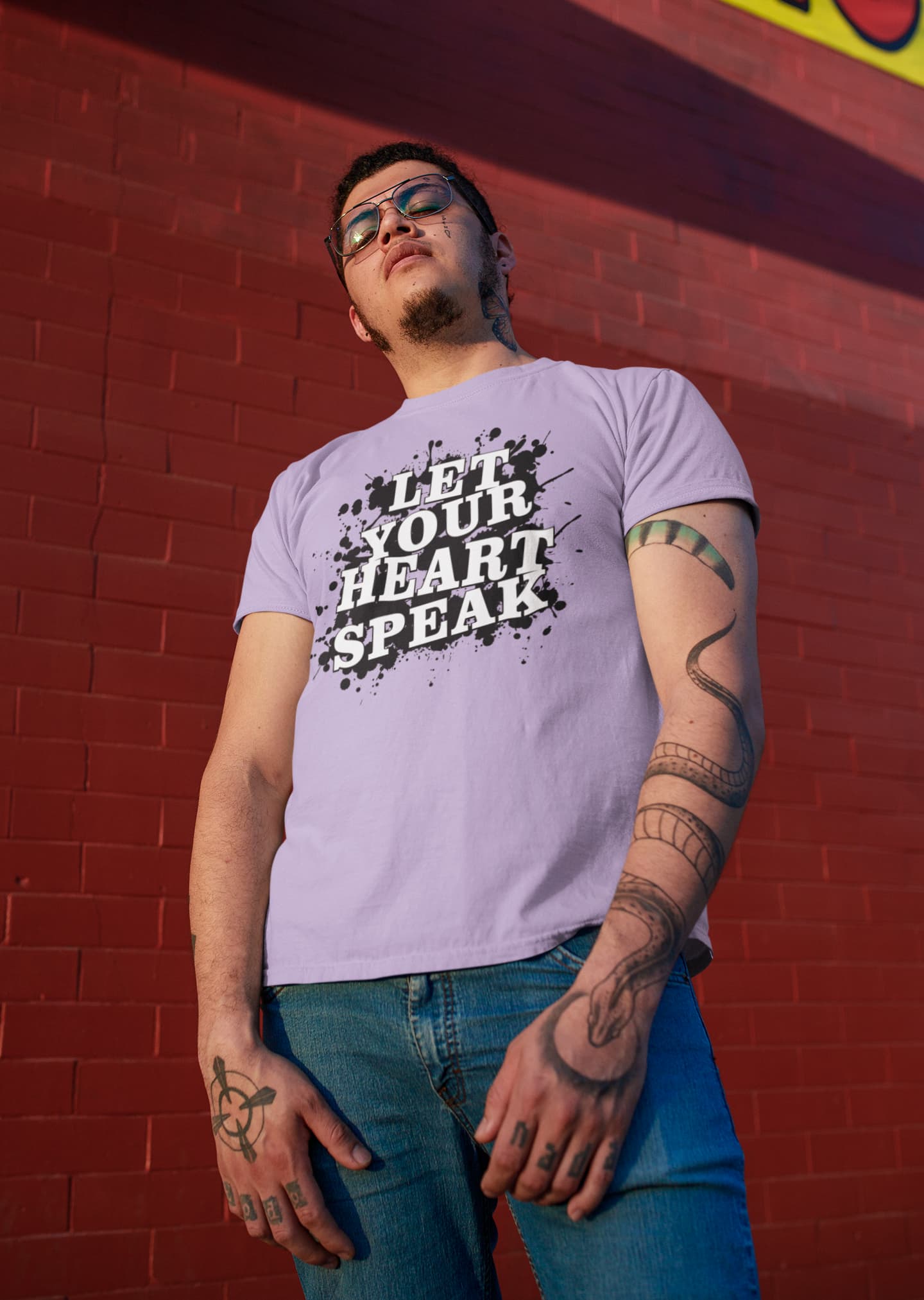 MENS IRIS LAVENDER ROUNDNECK T-SHIRT