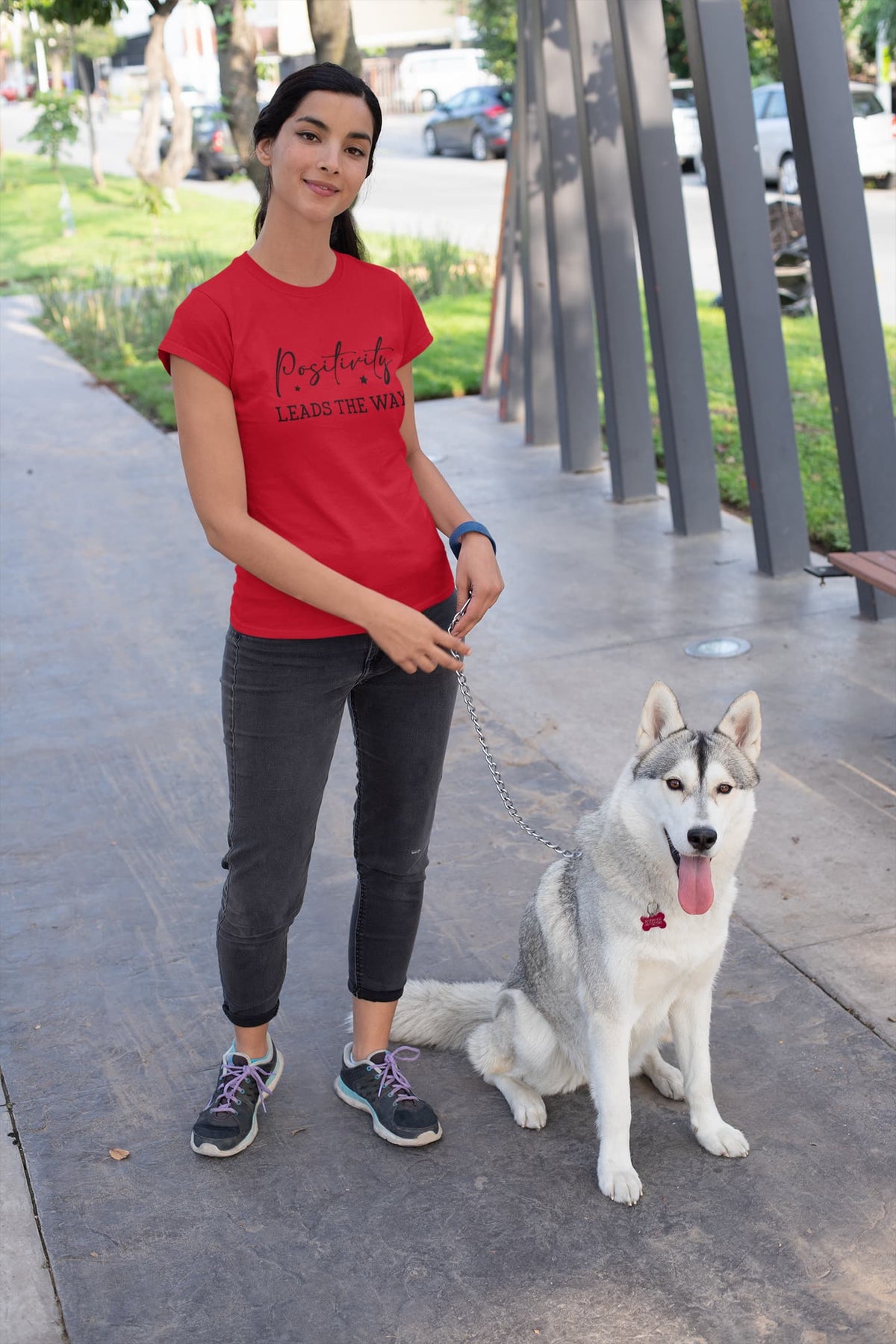 WOMENS RED ROUNDNECK T-SHIRT