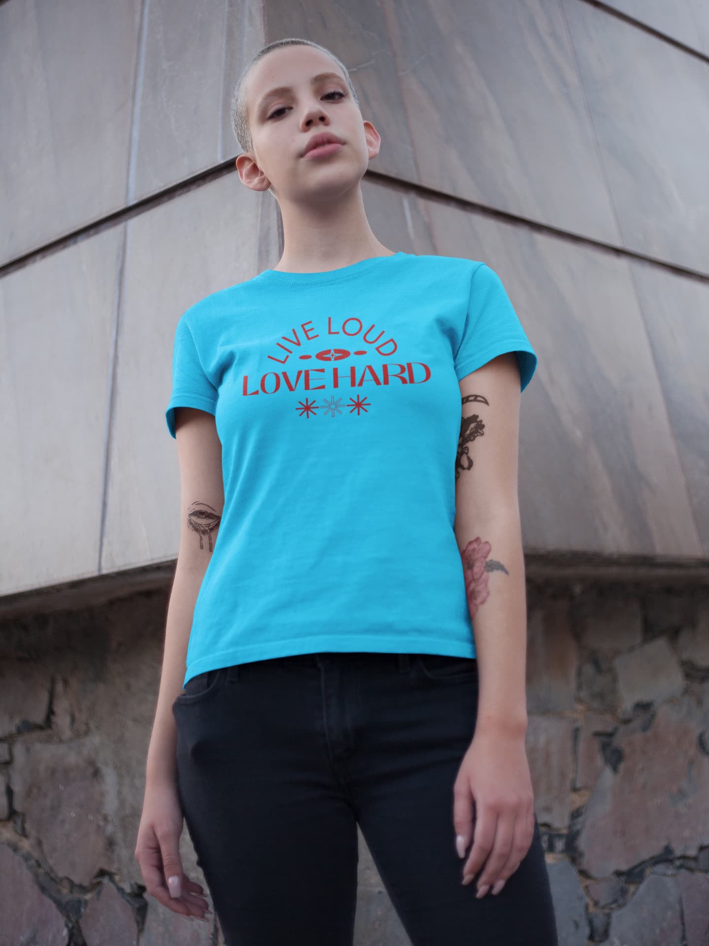 WOMENS SKY BLUE ROUNDNECK T-SHIRT