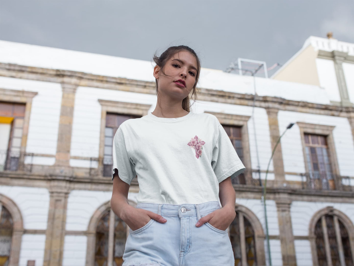 Women's White Round Neck T-shirts
