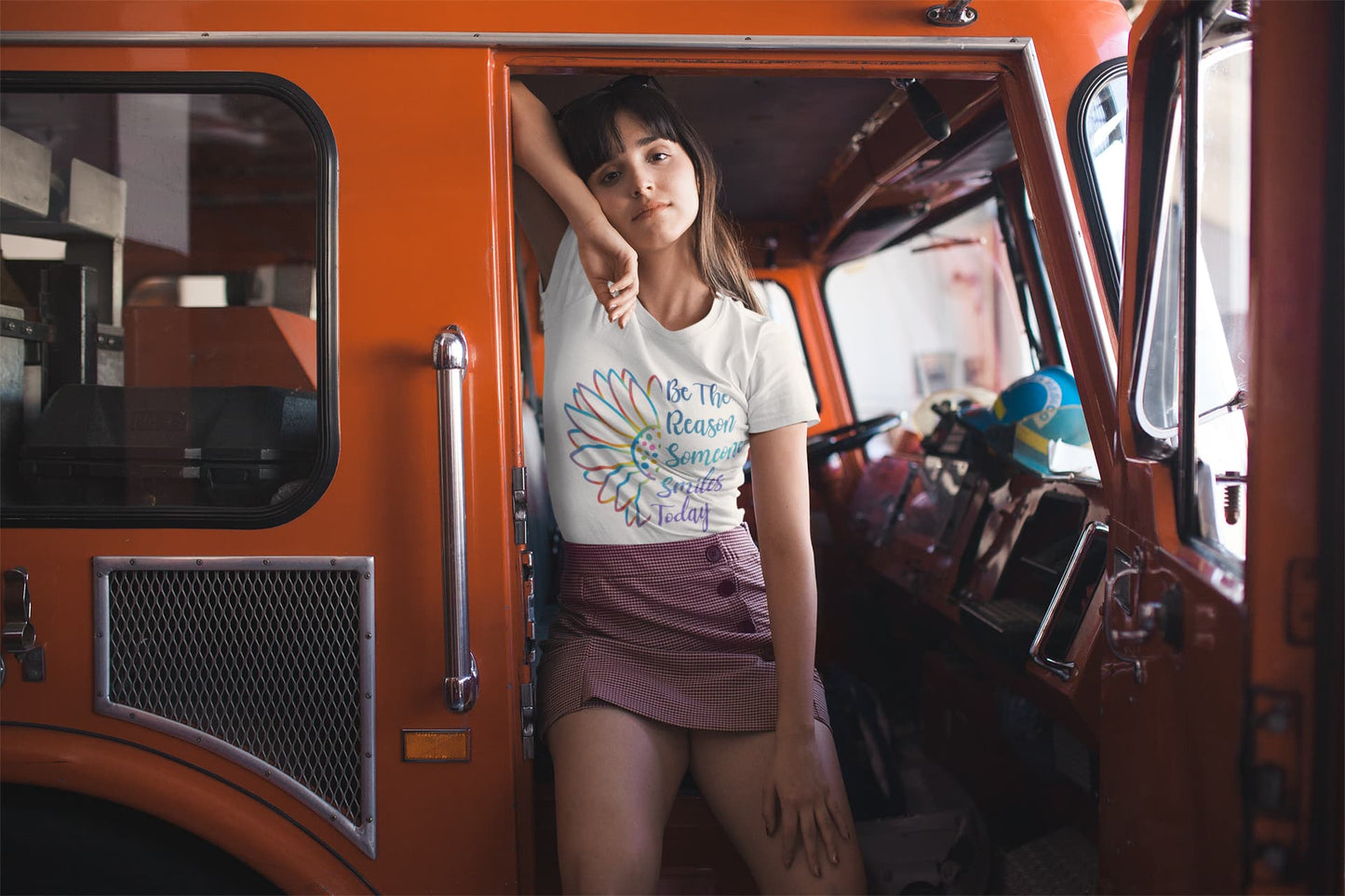 Women's White Round Neck T-shirts