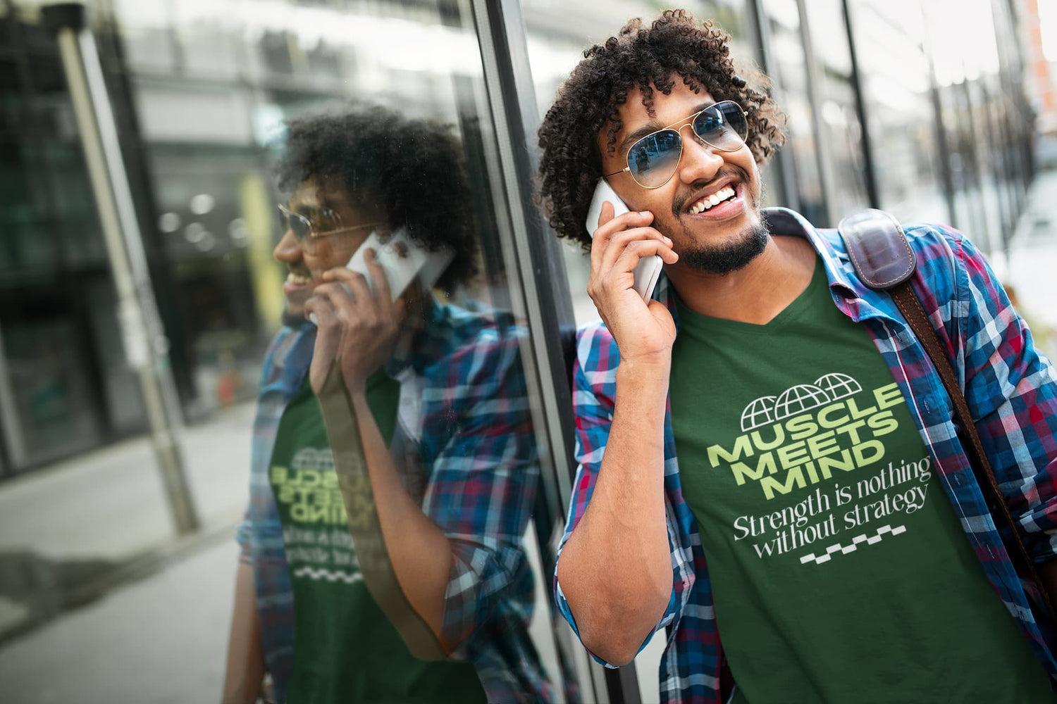 MENS OLIVE GREEN VNECK T-SHIRT 