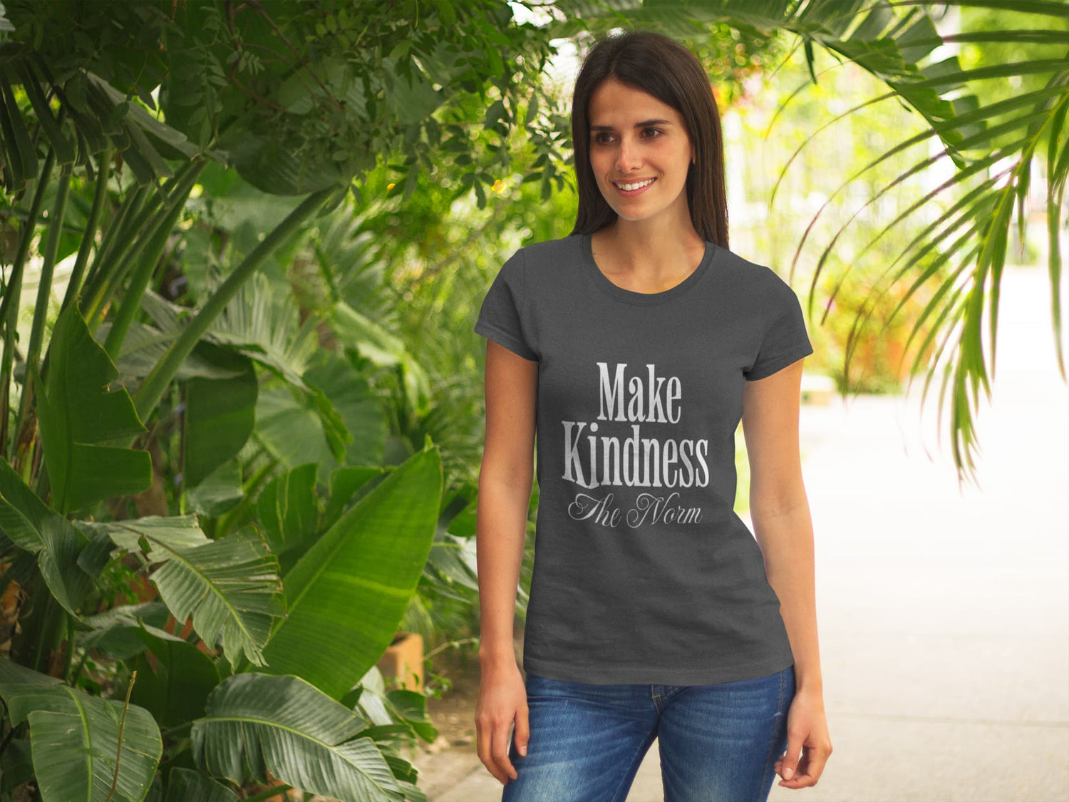 WOMENS BLACK ROUNDNECK T-SHIRT